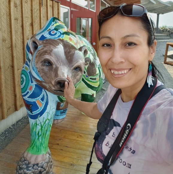 Meet your Posher, Stacey - Picture 1 of 1